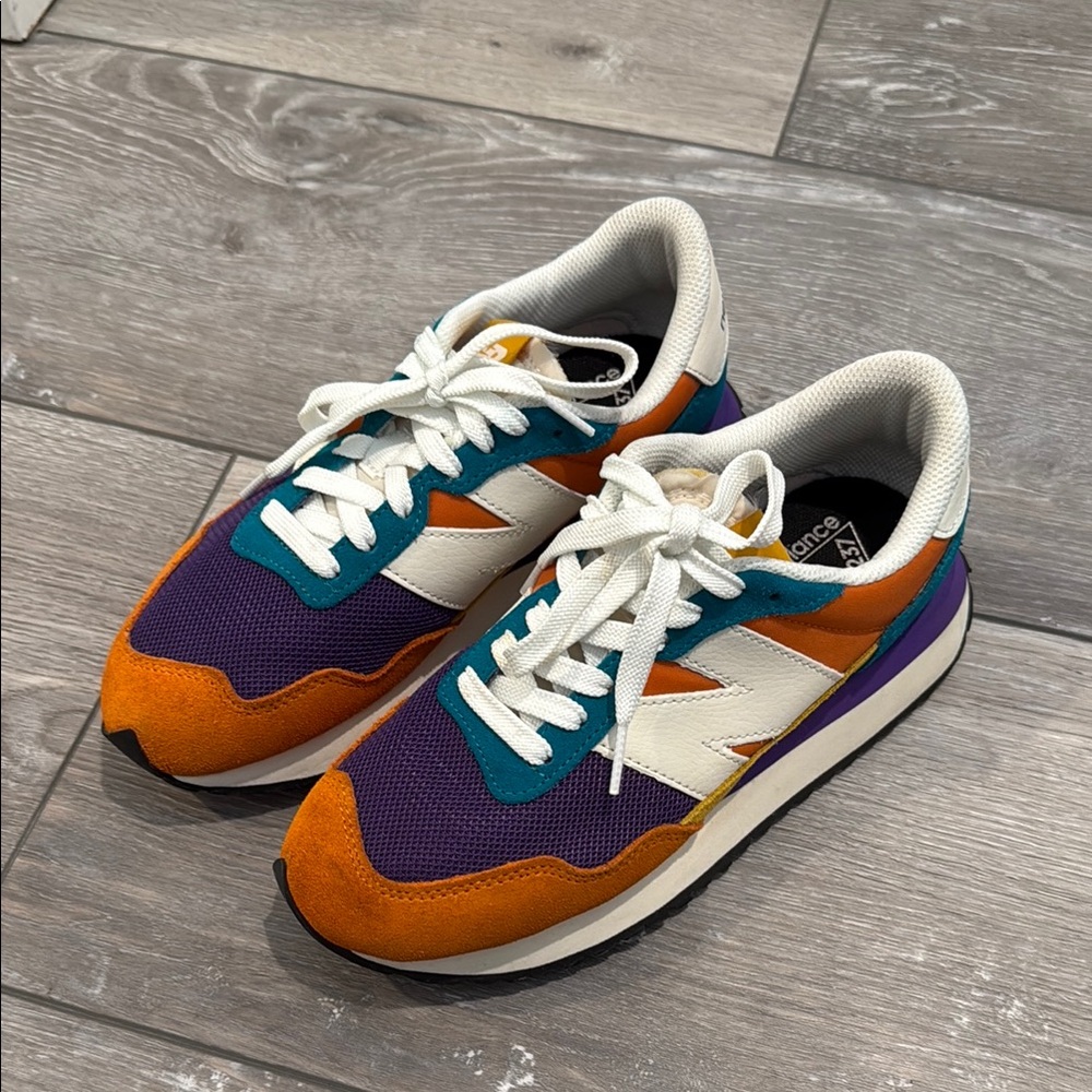 New Balance 237, Size 7